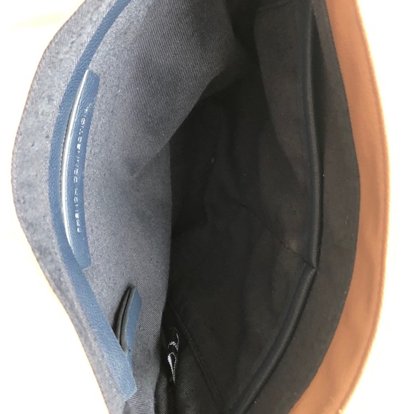 French Connection multi color zipper clutch - Picture 6 of 6